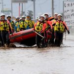Tim penyelamat Jepang terus lakukan pencarian korban topan yang masih hilang