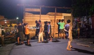 Jelang Eksekusi Lahan, Warga Jl. Andi Pangerang Blokir Jalan