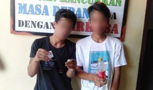 Lagi Asik NYABU, Dua Pemuda Diringkus Satres Narkoba Polres Bantaeng