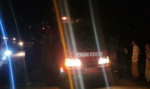 Kebakaran Travo PLN Kagetkan Warga Kelurahan Wetuo Bone