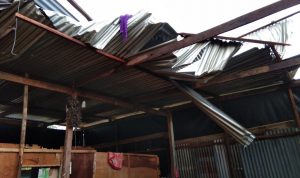 Angin Puting Beliung Menerjang 2 Desa/kelurahan di Bone dan mengoyak 6 Rumah Warga