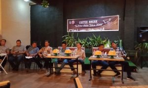 Coffe Break, Bupati Bone mengajak Wartawan Agar menjaga kondusif daerah dengan memberikan kritikan yang konstruktif