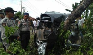 Kecelakaan di Tikungan Bance,e, Tewaskan Pengemudi dan 5 Penumpang di rujuk ke Rumah Sakit