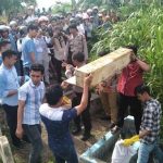 Penemuan Peti yang diduga berisi mayat baru tertanam di pekuburan, Gegerkan Warga di Bantaeng