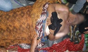 Diduga disambar Petir, Mayat Lelaki ditemukan melepuh dan luka luka di kebun warga