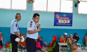 WhatsApp Image 2020-03-18 at 23.35.11 (1) Lukman Amin sosialisakan pencegahan Coronavirus kepada pengunjung lapas kelas IIA Watampone