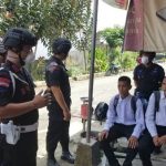 Personil Batalyon C Pelopor Lakukan Patroli dan sosialisasi COVID-19