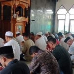 Berharap terhindar dari Coronavirus, Sejumlah masjid di Bone menggelar Do'a bersama saat shalat Jumat