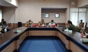 Jumpa Pers, Bupati Bone meminta kerjasama media sosialisasikan prosedur dalam mencegah penyebaran Covid 19