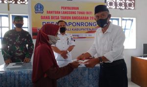 Kadis DPMD Bone Hadiri Penyaluran BLT Dana Desa Laponrong