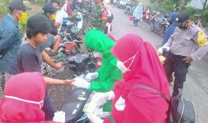 Bersama TGC Kecamatan, Polsek Ponre Gelar Rapid Test di Pasar Induk Kecamatan Ponre