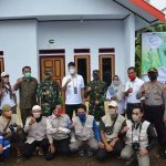 Bersama Danrem 141, Bupati Sinjai Serahkan 4 Unit Rumah Layak Huni dari Yayasan Muslim Asia AMCF