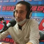 Tunda Koreksi Diri dan Kisah Anjing Kehausan