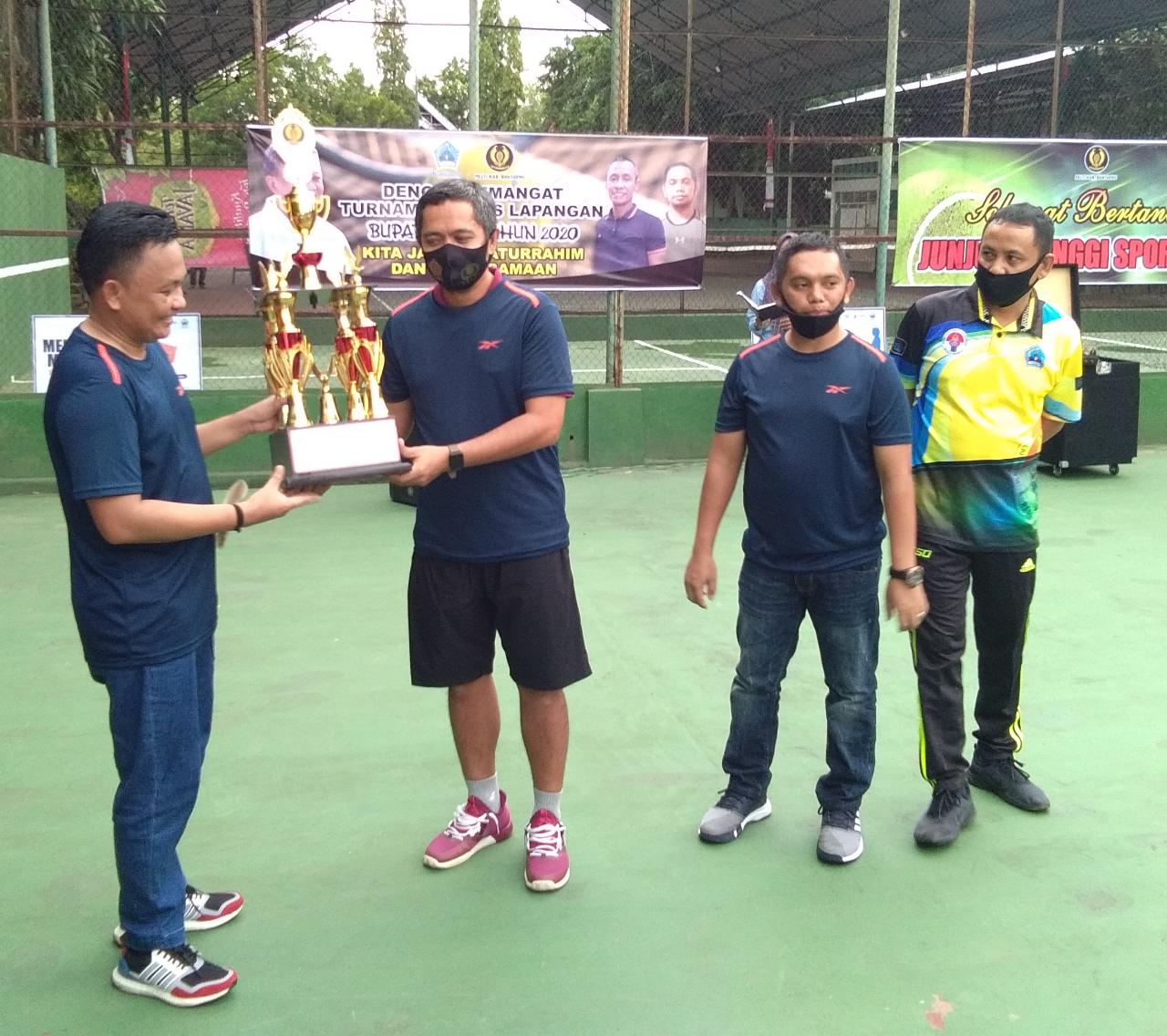 Bupati Bantaeng Buka Turnamen Tenis Lapangan Bupati CUP III 2020