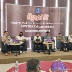 Pemerintah Kabupaten Bone menggelar dialog terbuka soal infrastruktur dan ekonomi