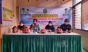 Vaksin Covid-19 Tiba di Kabupaten Takalar Dengan Pengawalan ketat TNI Dan Polri