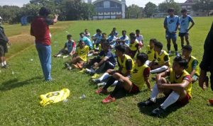 39 Calon Pemain Timnas Asal Sultra Ikuti Seleksi di Lapangan Universitas Haluoleo