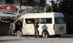 Ledakan Bom di pinggir jalan membunuh 4 orang dan melukai 11 siswa di Afghanistan