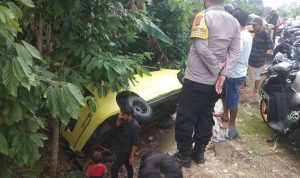 WhatsApp Image 2021-06-09 at 16.56.21 Diduga mengantuk saat mengemudi, Mobil yang Dikendarai LILIS KARLINA Terbalik Jembatan