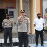 Jelang Pra Porda, Kapolres Bone Lepas atlet putra dan putri serta ofisial cabang olahraga bola voli