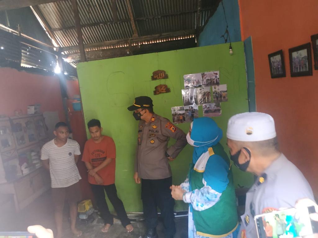 BAZNAS Bone Sambangi Korban Kebakaran di Pekarangan TMP Jalan Gatot Subroto