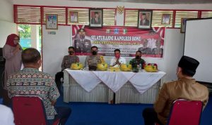 Lakukan Kunjungan, Kapolres Bone Cek situasi dan kondisi dan silaturahmi di Mapolsek Dua Boccoe