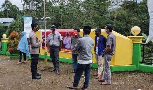 Jalin Kedekatan dan Komunikasi, Personil Polsek Tellu Limpoe Rutin Kunjungi Warga