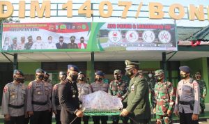 1942bee4-b303-4bc2-84d9-61df16f8f42e Dapatkan Surprise di HUT TNI ke-76, Dandim 1407 Bone Ucapkan Terimakasih Kepada Danyon C Pelopor