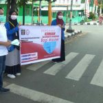 Peringati hari Dharma Karya Dhika, Kemenkumham Sulsel Bersama LBH Butta Toa Bagikan Masker