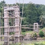 Dianggarkan Ratusan Juta, Proyek Pembangunan Jembatan Gantung di Desa Gunung Silanu Terbengkalai