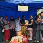 Kunjungi Korban Kebakaran di Desa Lebang Manai Utara, Pengelolah BPNT Kecamatan Rumbia Serahkan Bantuan