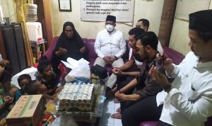 Gelar Buka Puasa Bersama, PBH PERADI Makassar Bagikan Takjil dan Berikan Santunan ke Panti Asuhan Wahyu Ilahi