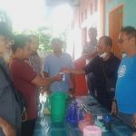 Jurnalis Peduli Lingkungan Kabupaten Pasaman Barat Berikan Bantuan Kepada Keluarga Korban Meninggal Tertimpa Pohon