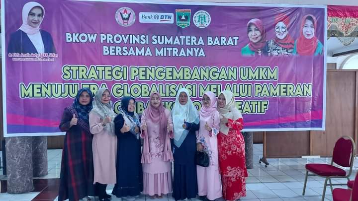 Kabupaten Pasaman Barat Raih Juara 1 Lomba Makanan Tradisional Pada Pameran dan Lomba Ekonomi Kreatif di Bukittinggi