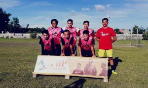 Jaga Silaturahmi Sesama Warga, Aliansi Masyarakat Papanloe Gelar Turnamen Mini Soccer